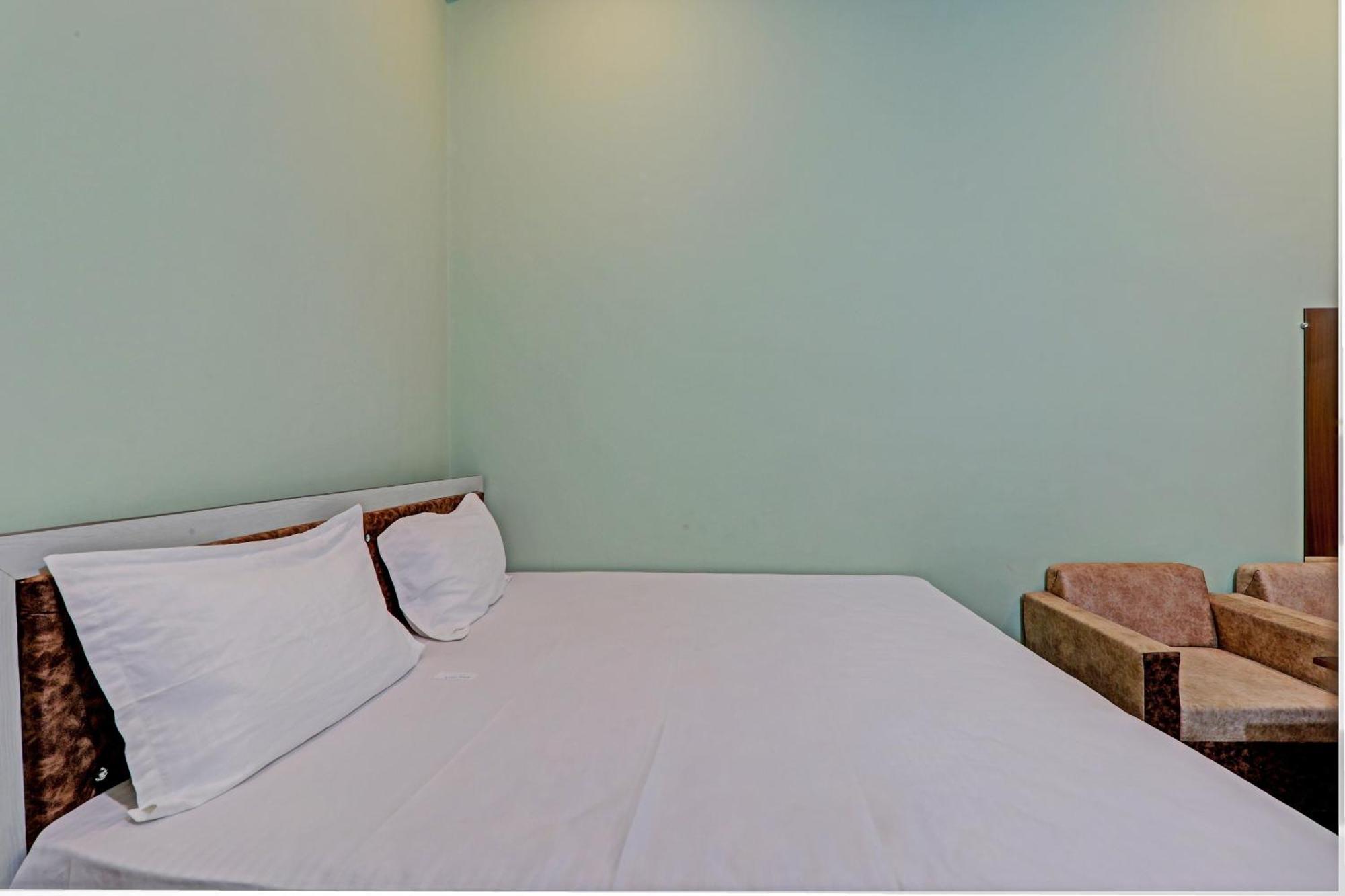 Oyo Green Valley Guest House Sultanpur  Bagian luar foto