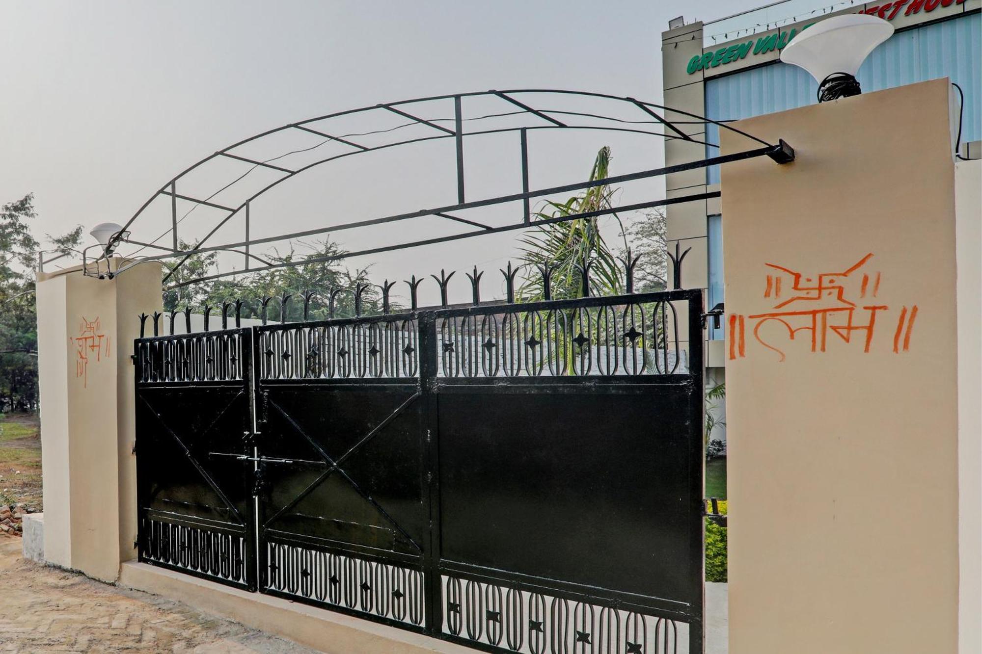 Oyo Green Valley Guest House Sultanpur  Bagian luar foto